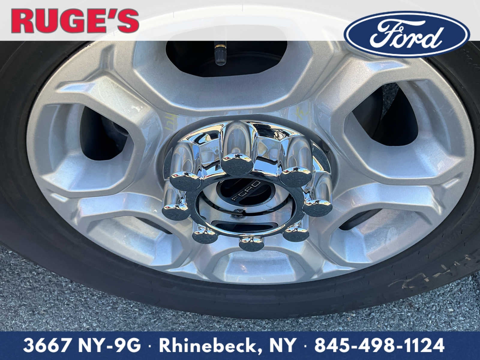 2026 Ford Super Duty F-350 SRW XLT