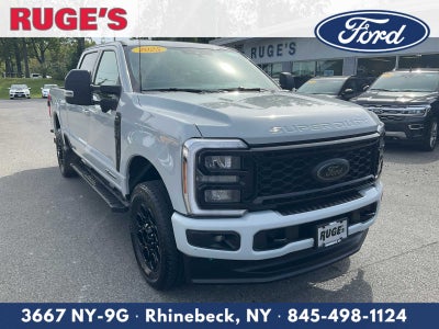 2025 Ford Super Duty F-350 SRW Pickup XLT
