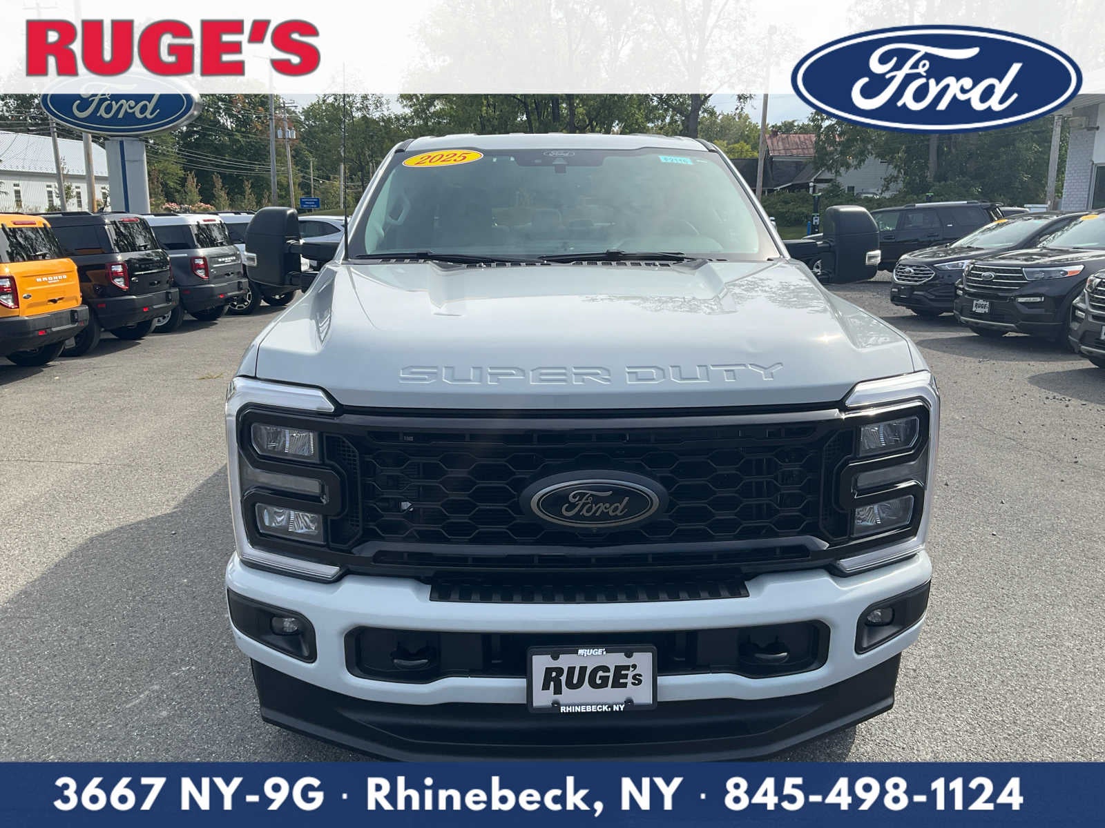 2025 Ford Super Duty F-350 SRW Pickup XLT
