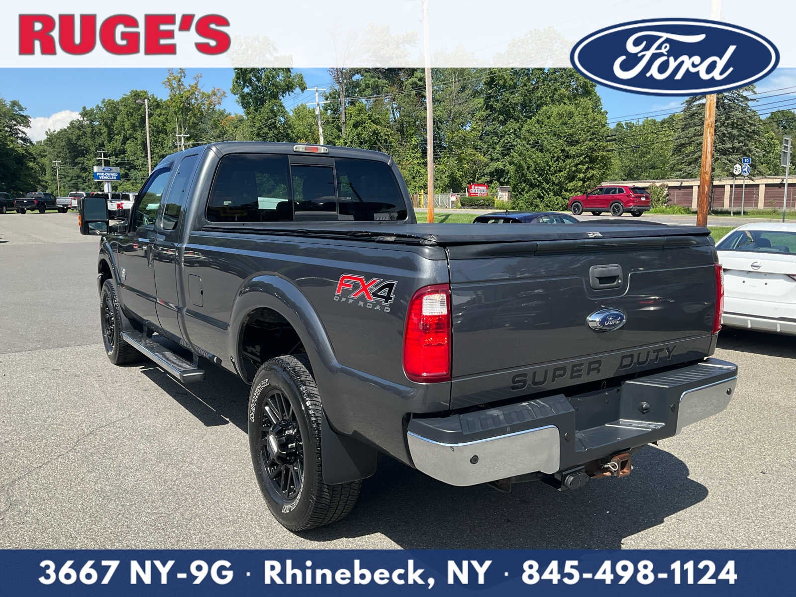 2015 Ford Super Duty F-350 SRW Pickup Lariat