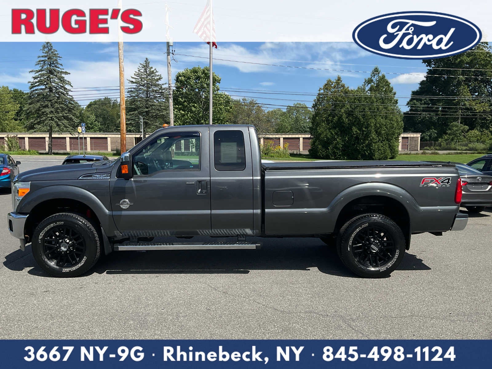2015 Ford Super Duty F-350 SRW Pickup Lariat