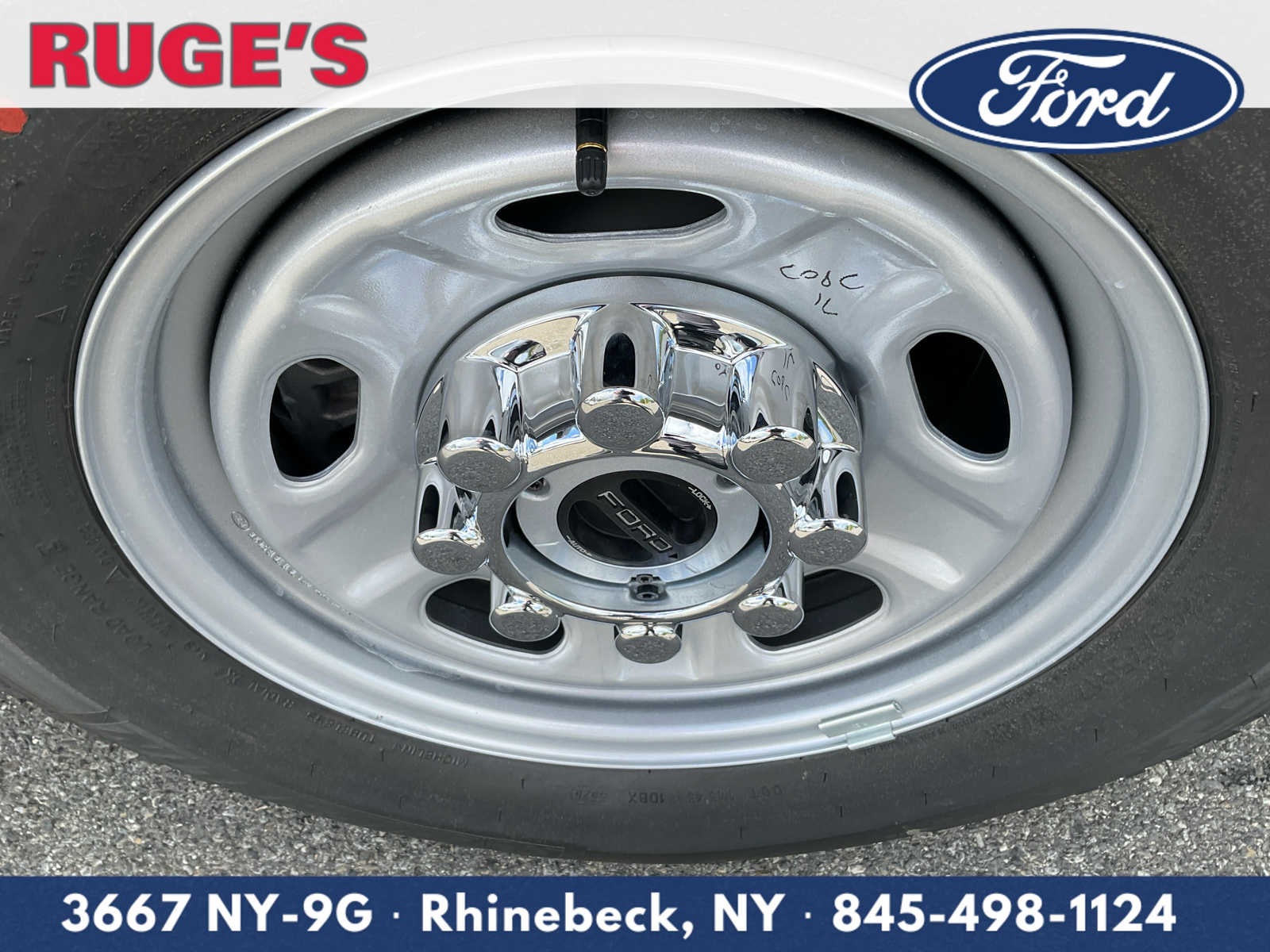 2027 Ford Super Duty F-250 SRW XL