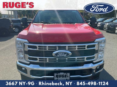 2027 Ford Super Duty F-350 SRW XLT