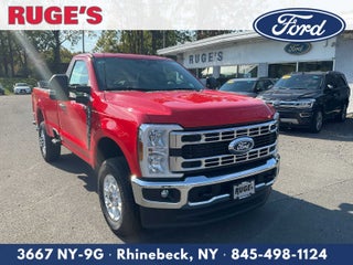 2027 Ford Super Duty F-350 SRW XLT
