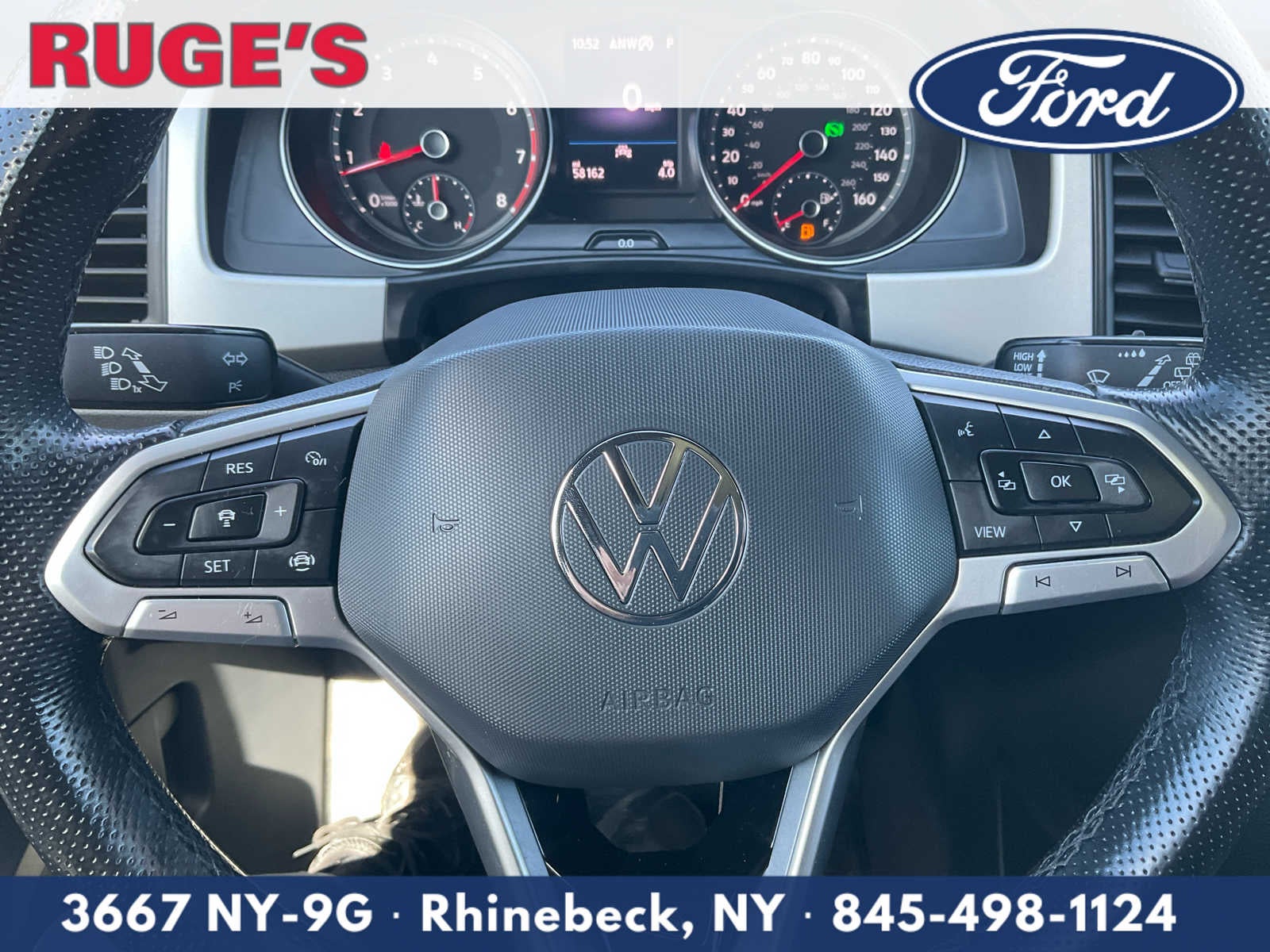 2021 Volkswagen Atlas Cross Sport 3.6L V6 SE w/Technology R-Line