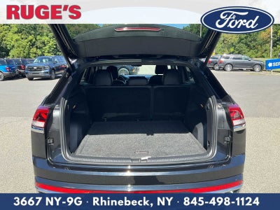 2021 Volkswagen Atlas Cross Sport 3.6L V6 SE w/Technology R-Line