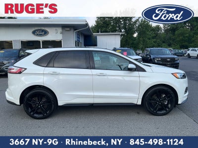 2022 Ford Edge ST