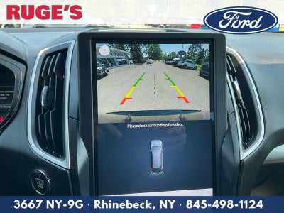 2022 Ford Edge SE