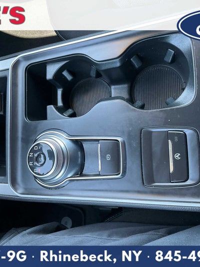 2022 Ford Edge SE