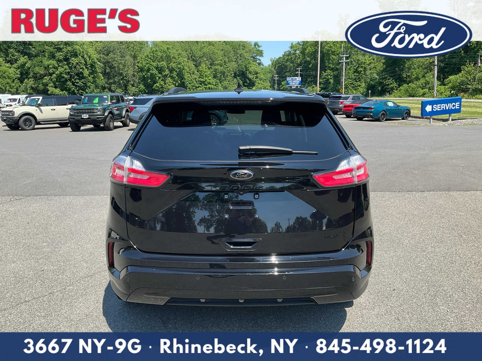 2022 Ford Edge SE