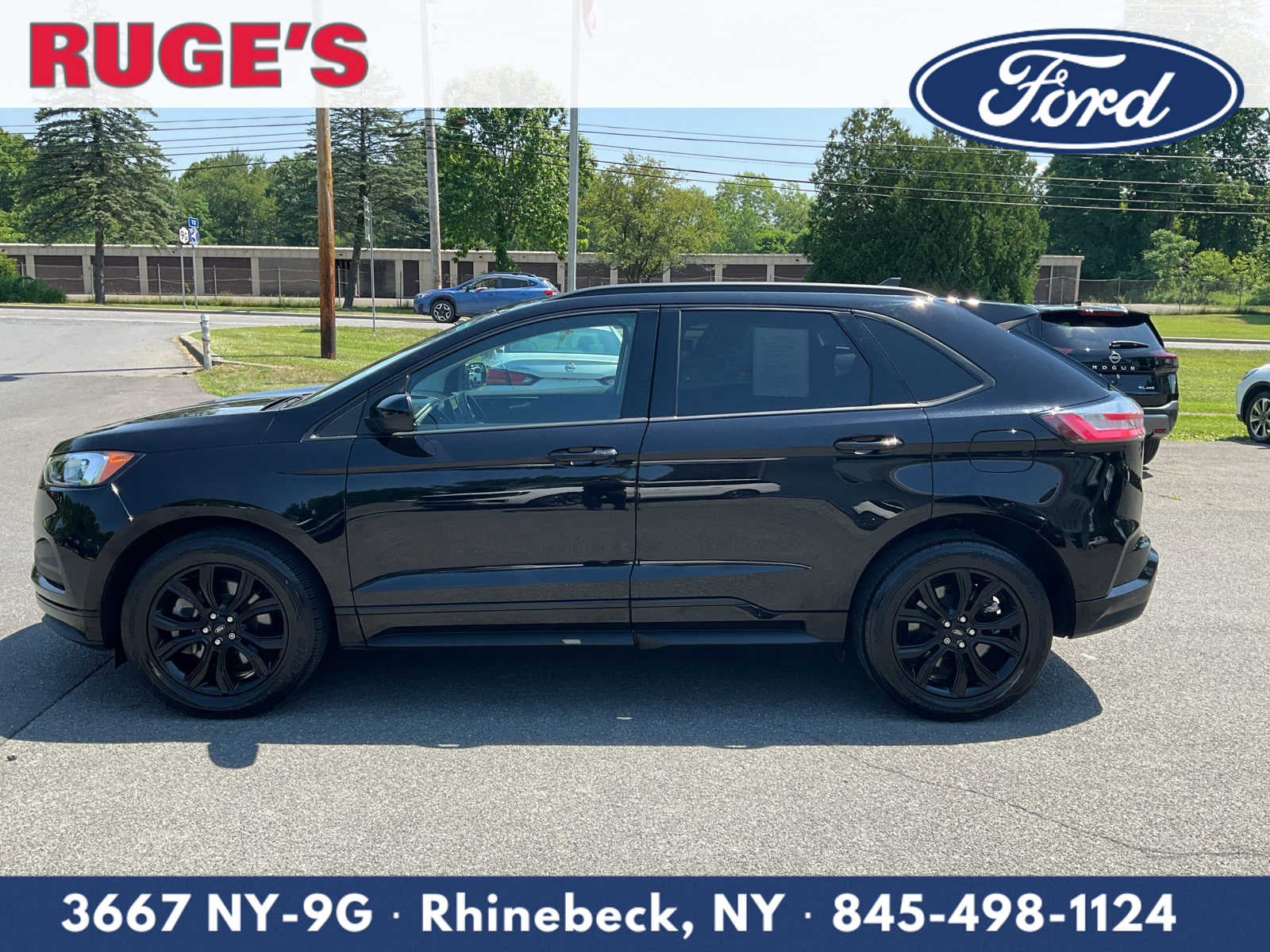 2022 Ford Edge SE