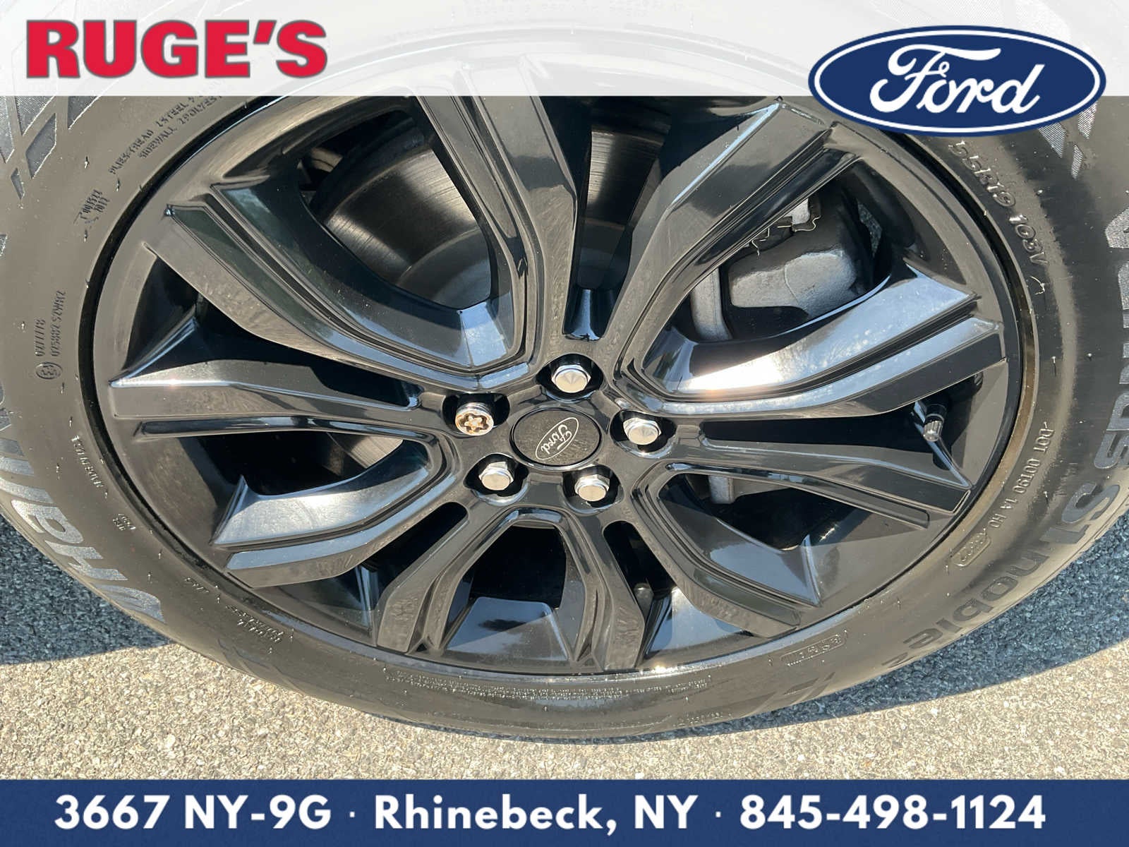 2022 Ford Edge SE
