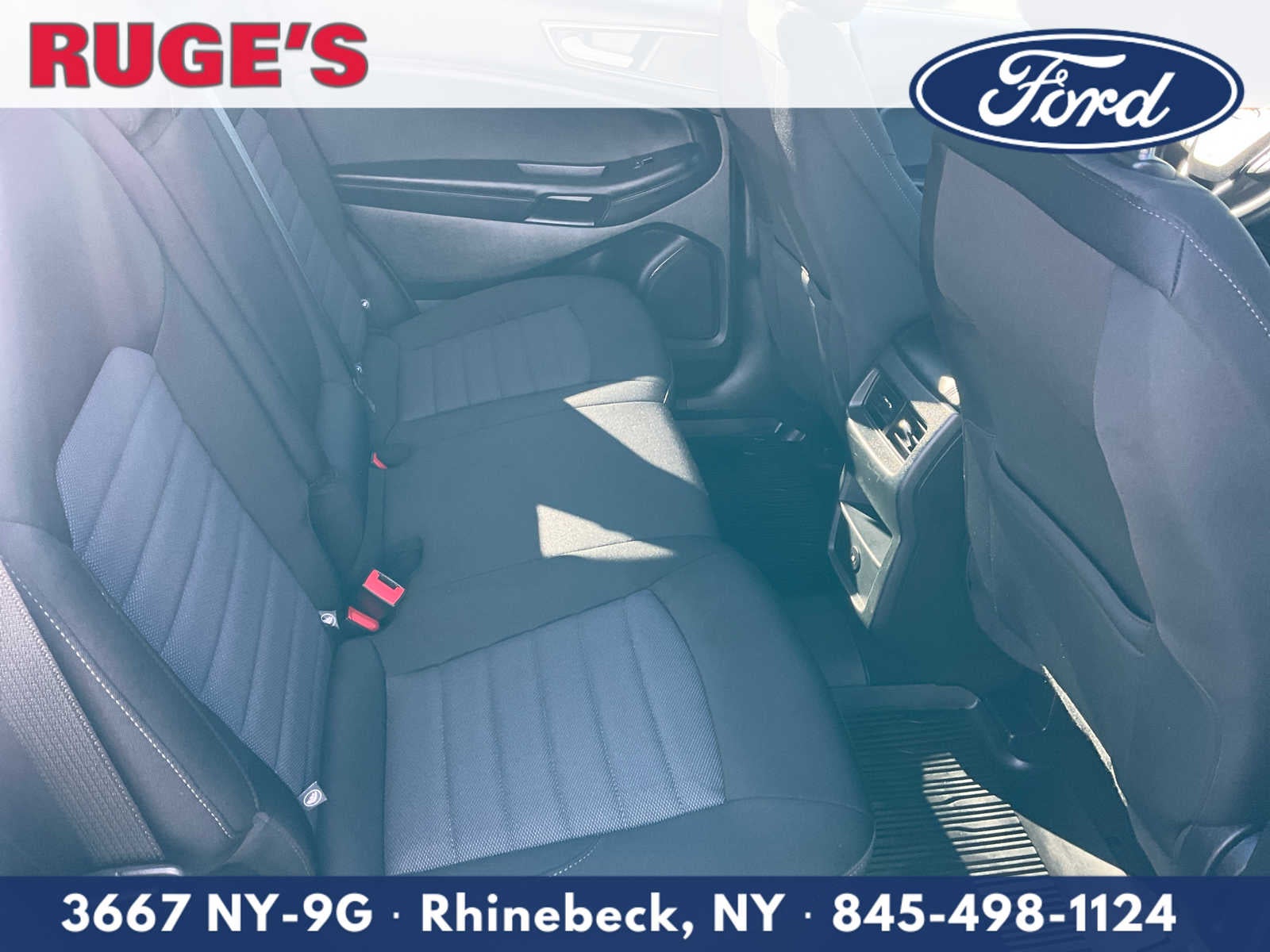 2023 Ford Edge SE