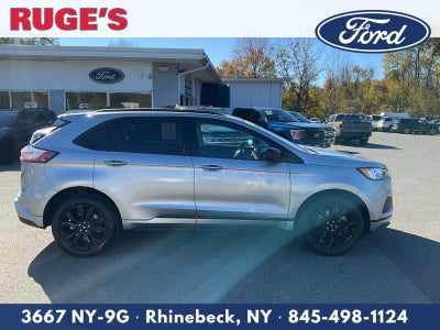 2023 Ford Edge SE
