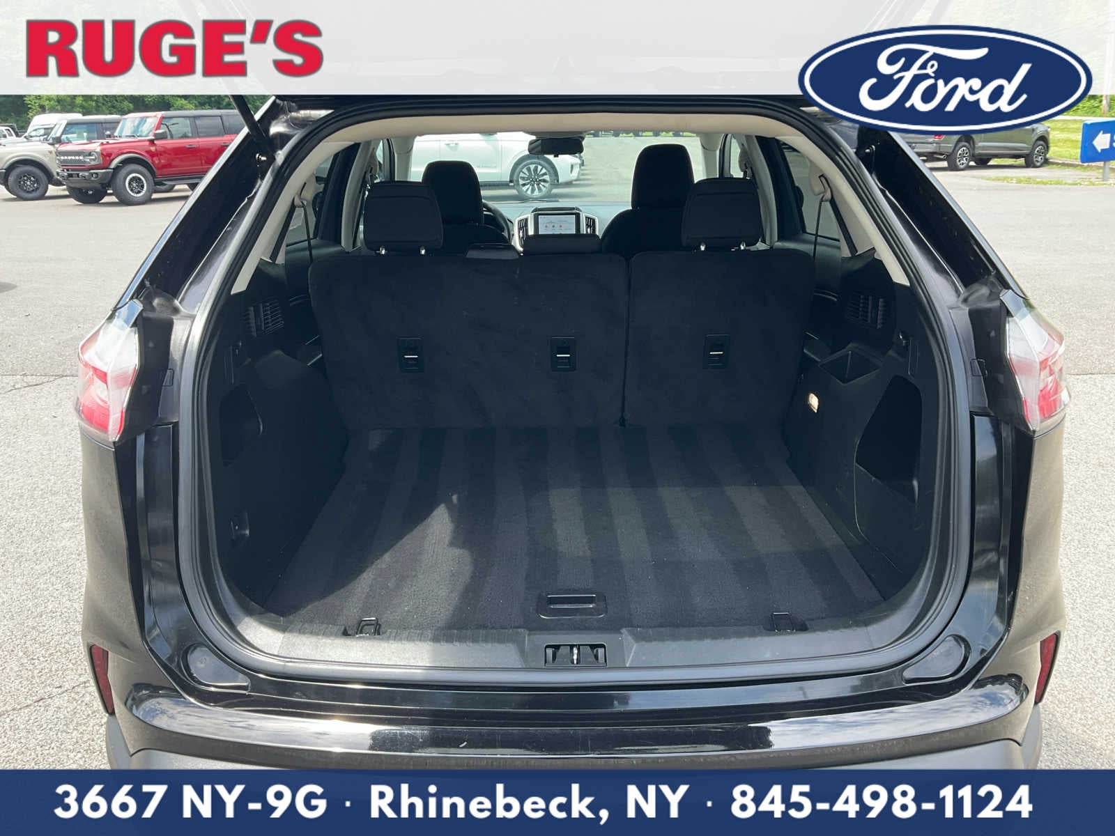 2022 Ford Edge SE