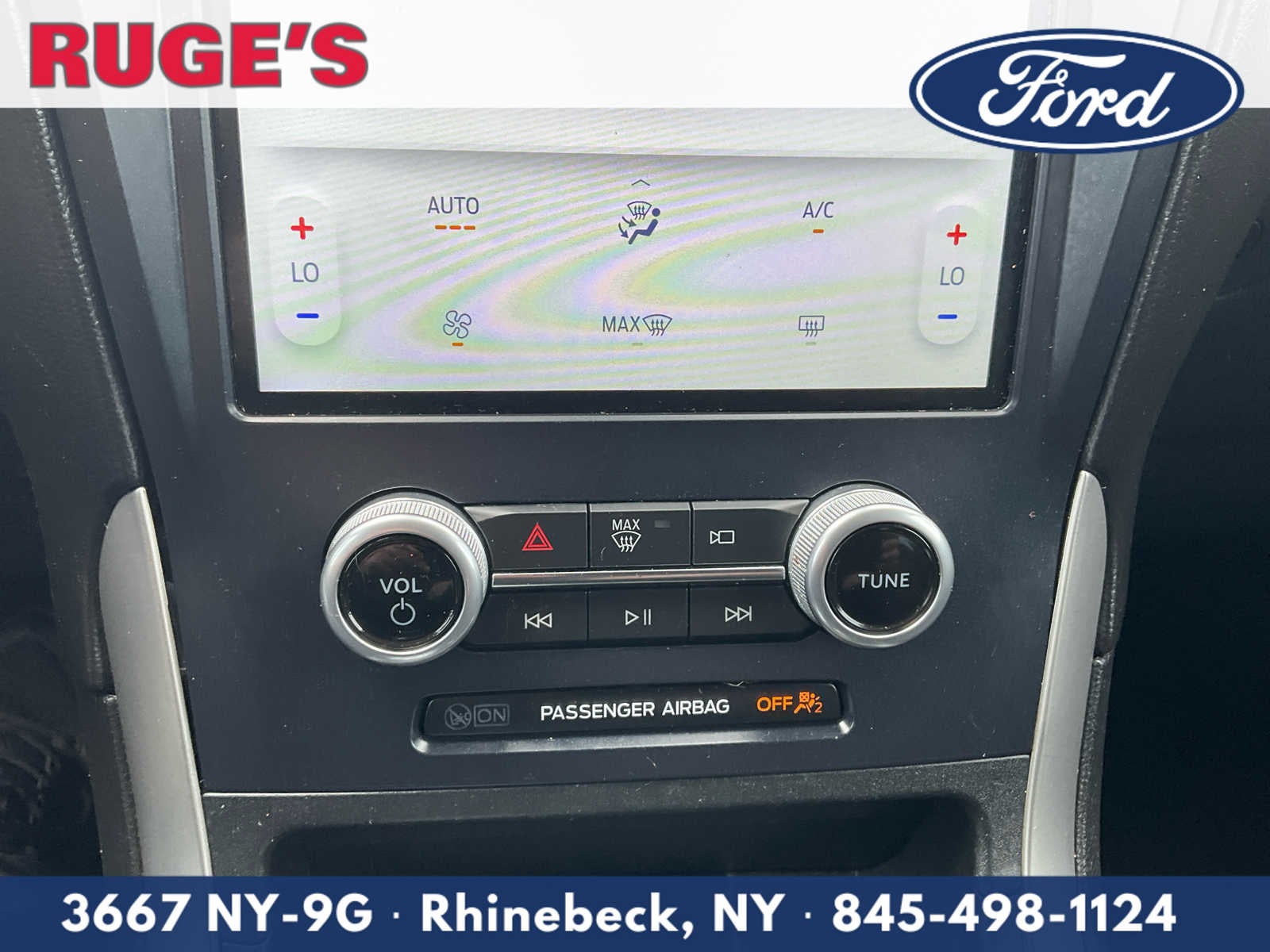 2022 Ford Edge SE