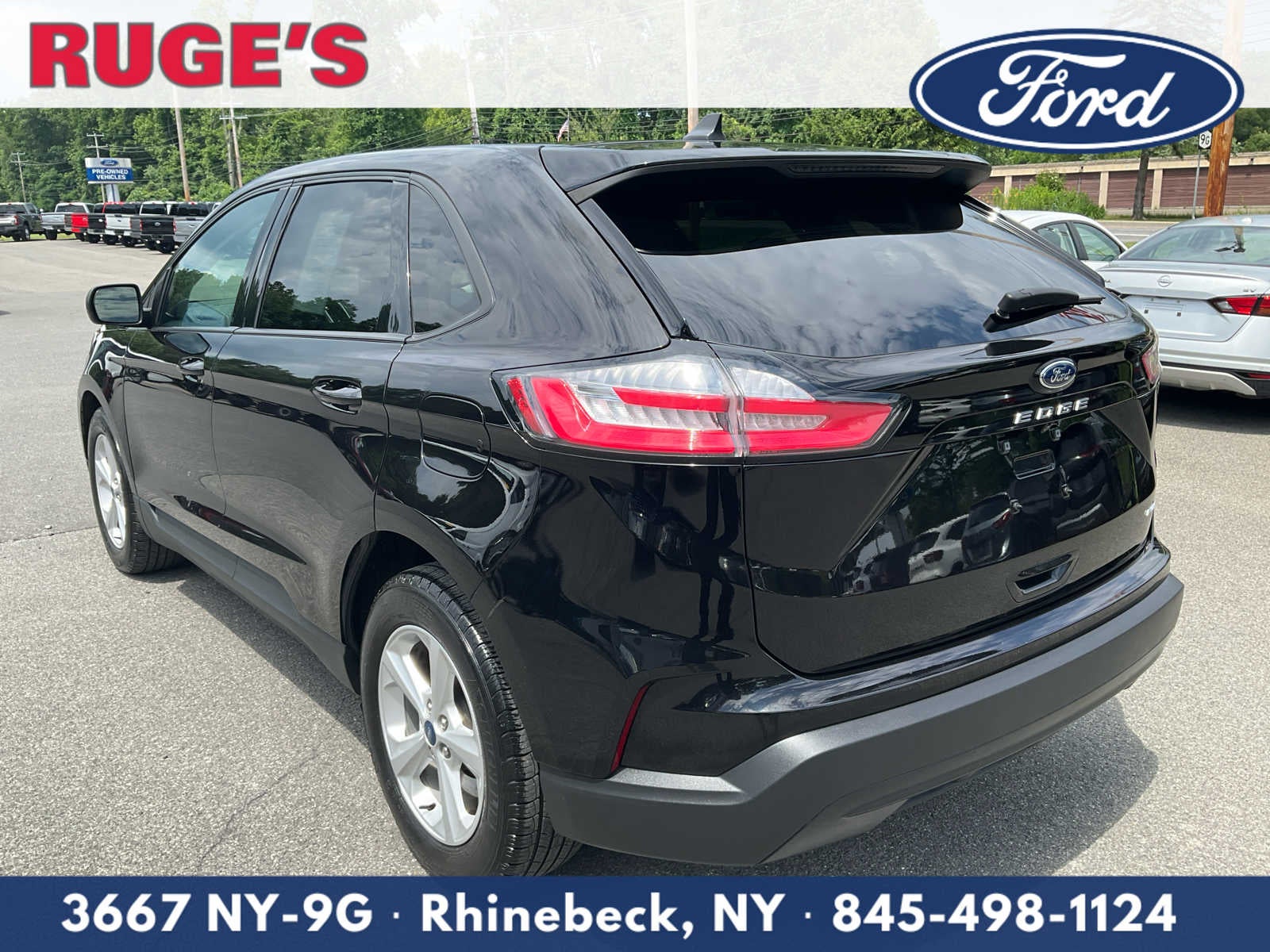 2022 Ford Edge SE