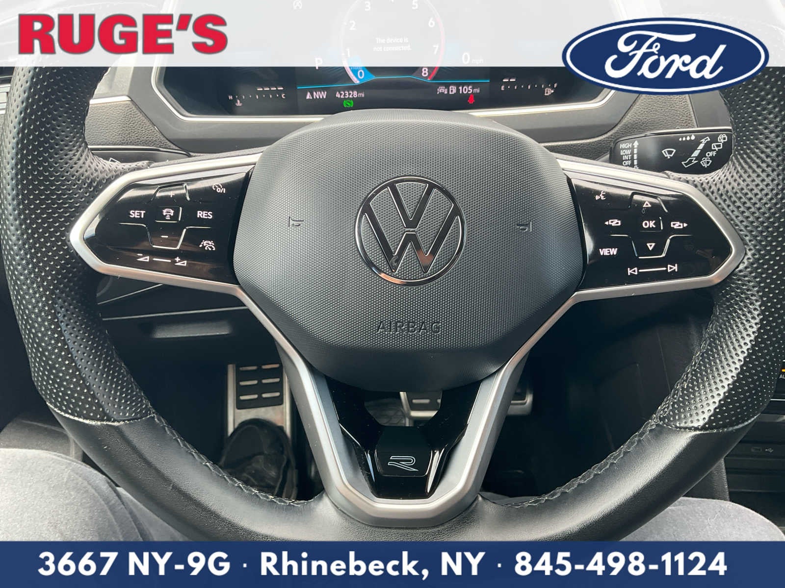2023 Volkswagen Tiguan SE R-Line Black