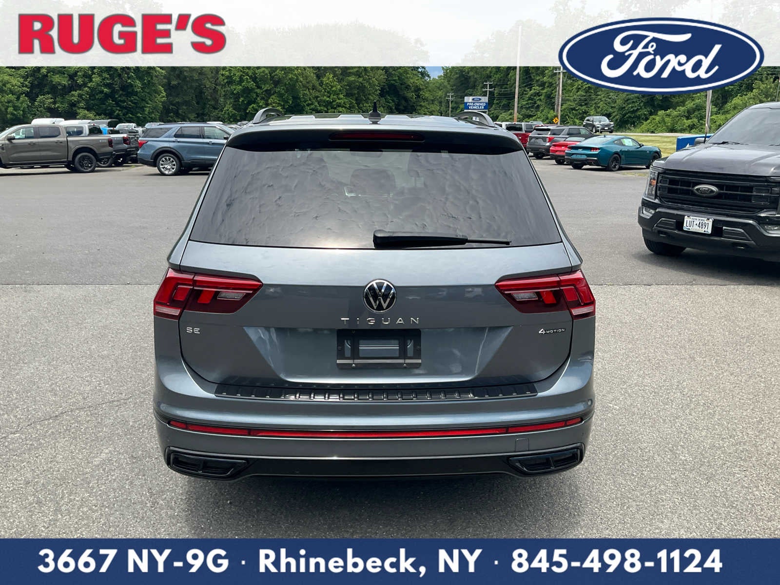 2023 Volkswagen Tiguan SE R-Line Black