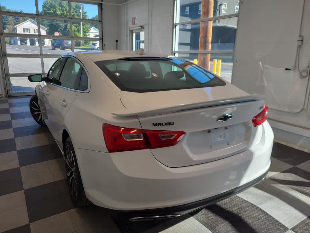 2022 Chevrolet Malibu RS