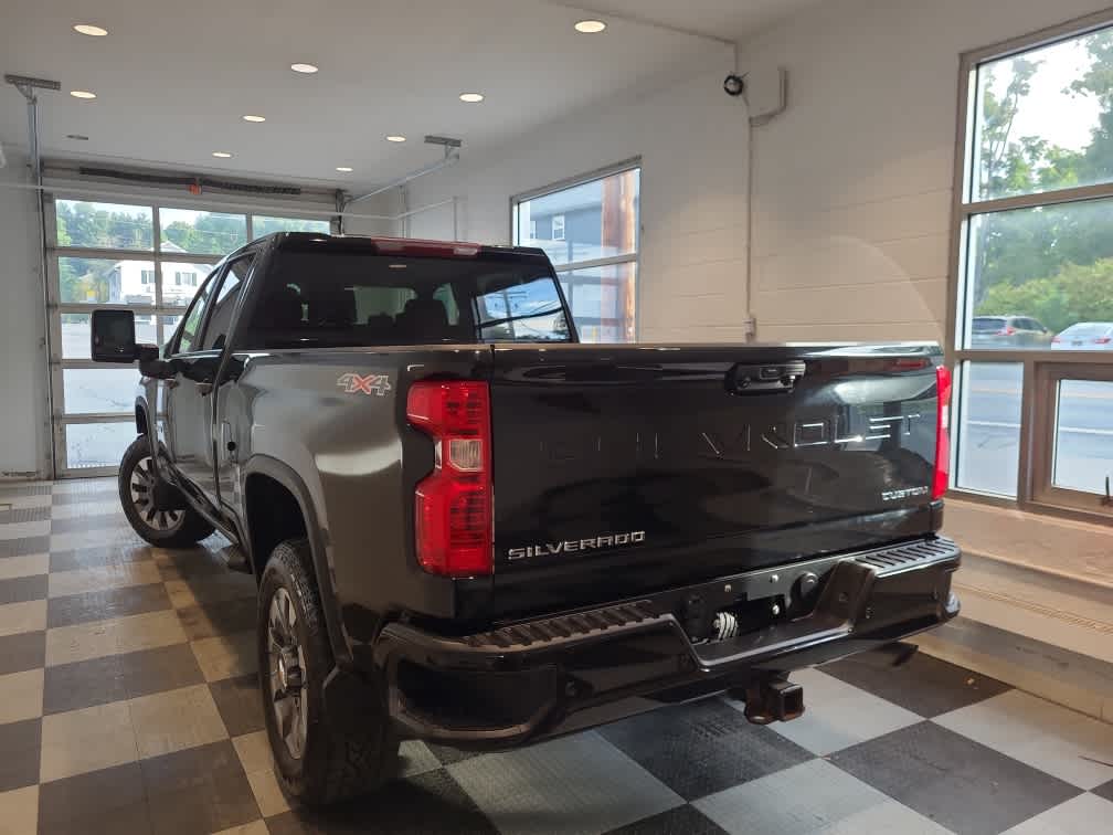 2024 Chevrolet Silverado 2500HD Custom