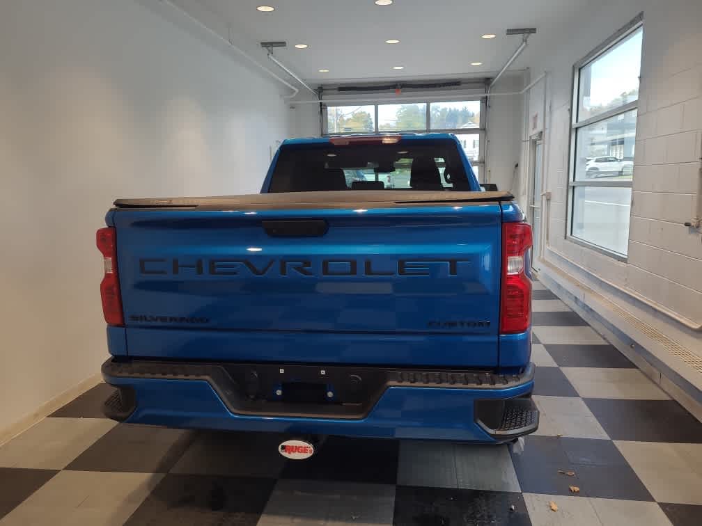 2023 Chevrolet Silverado 1500 Custom