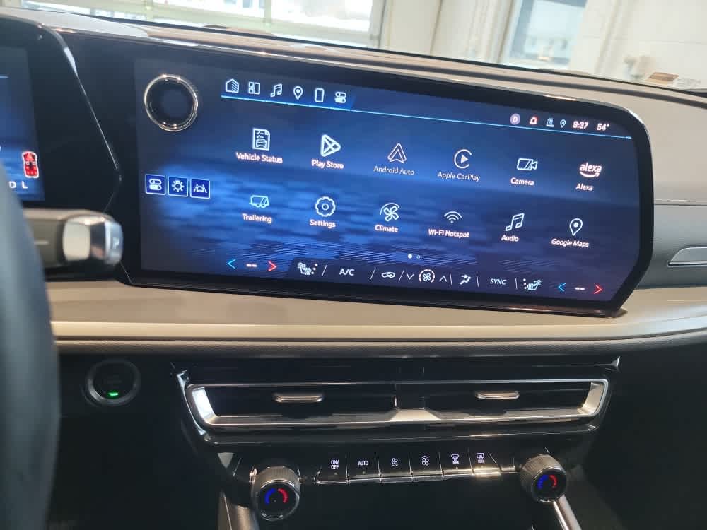 2025 Chevrolet Traverse AWD LT