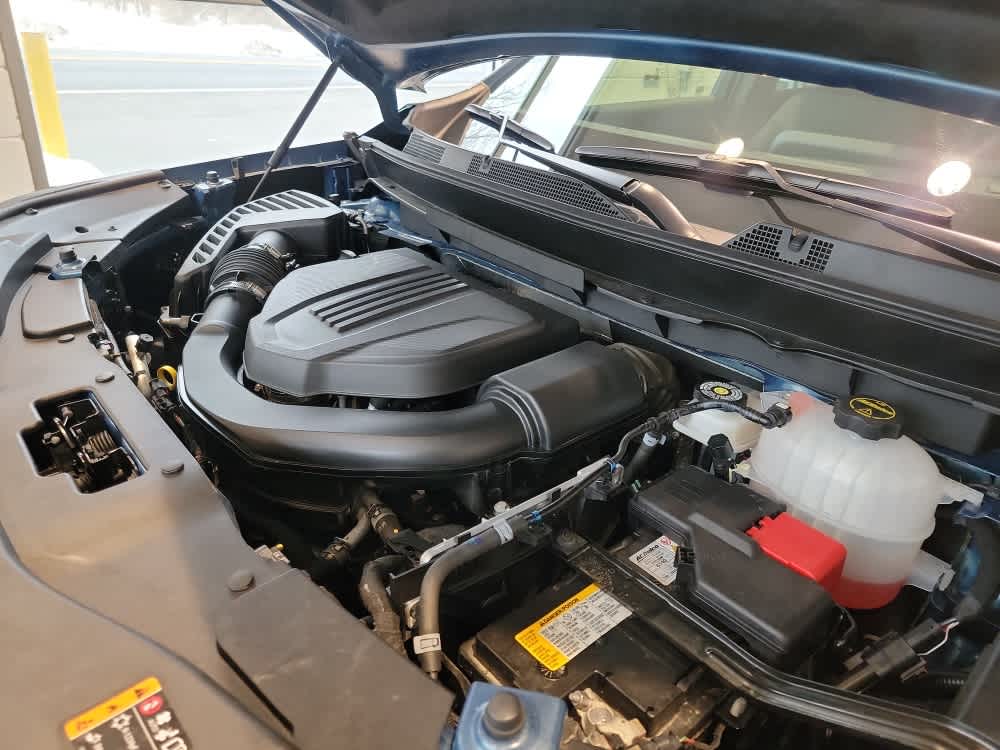 2025 Chevrolet Traverse AWD LT