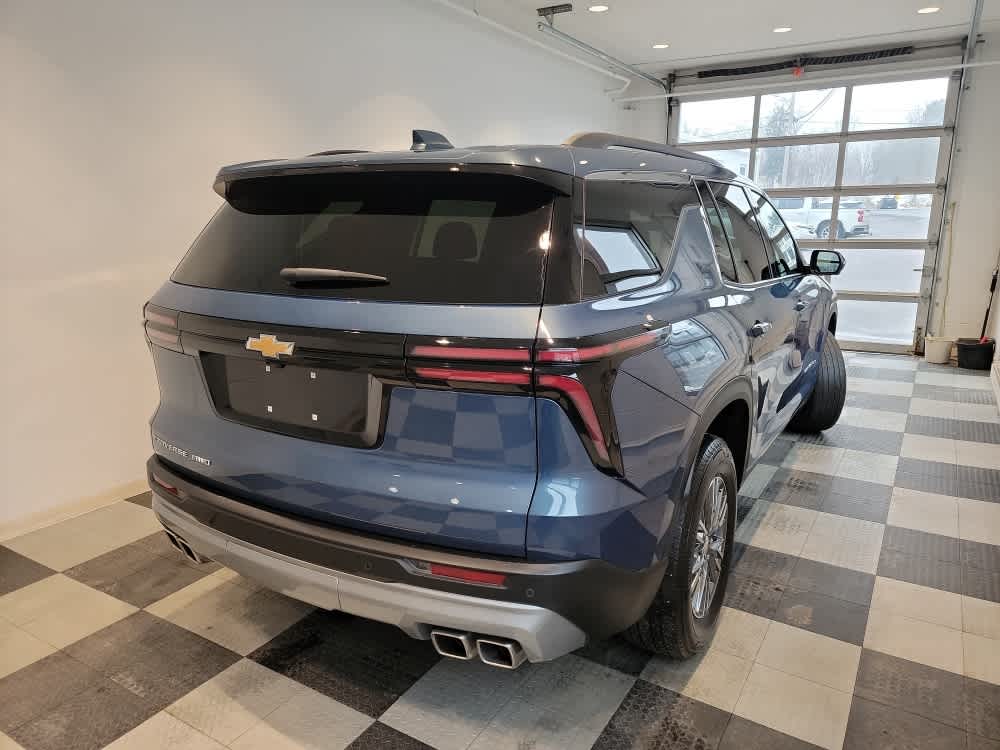 2025 Chevrolet Traverse AWD LT