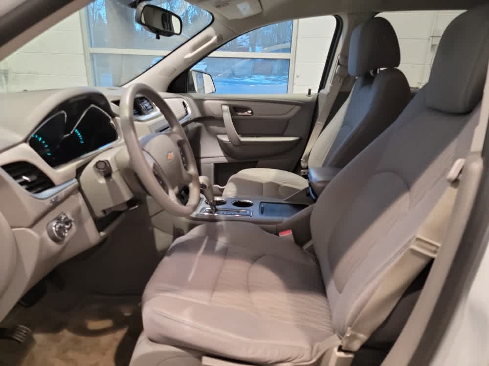 2017 Chevrolet Traverse LS