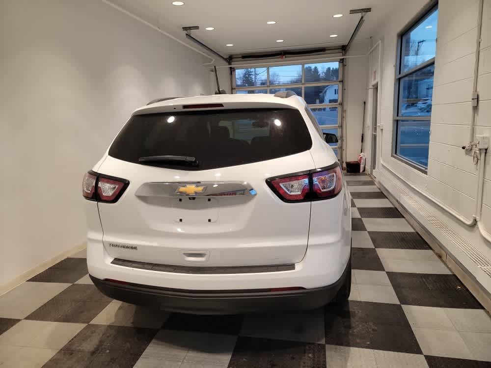 2017 Chevrolet Traverse LS