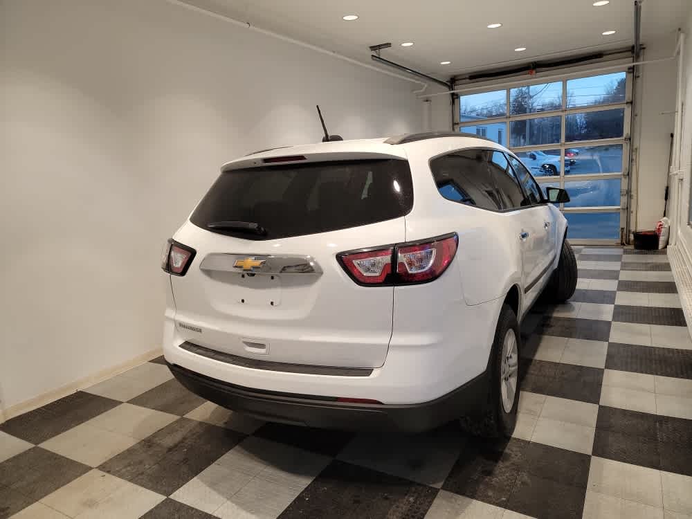 2017 Chevrolet Traverse LS