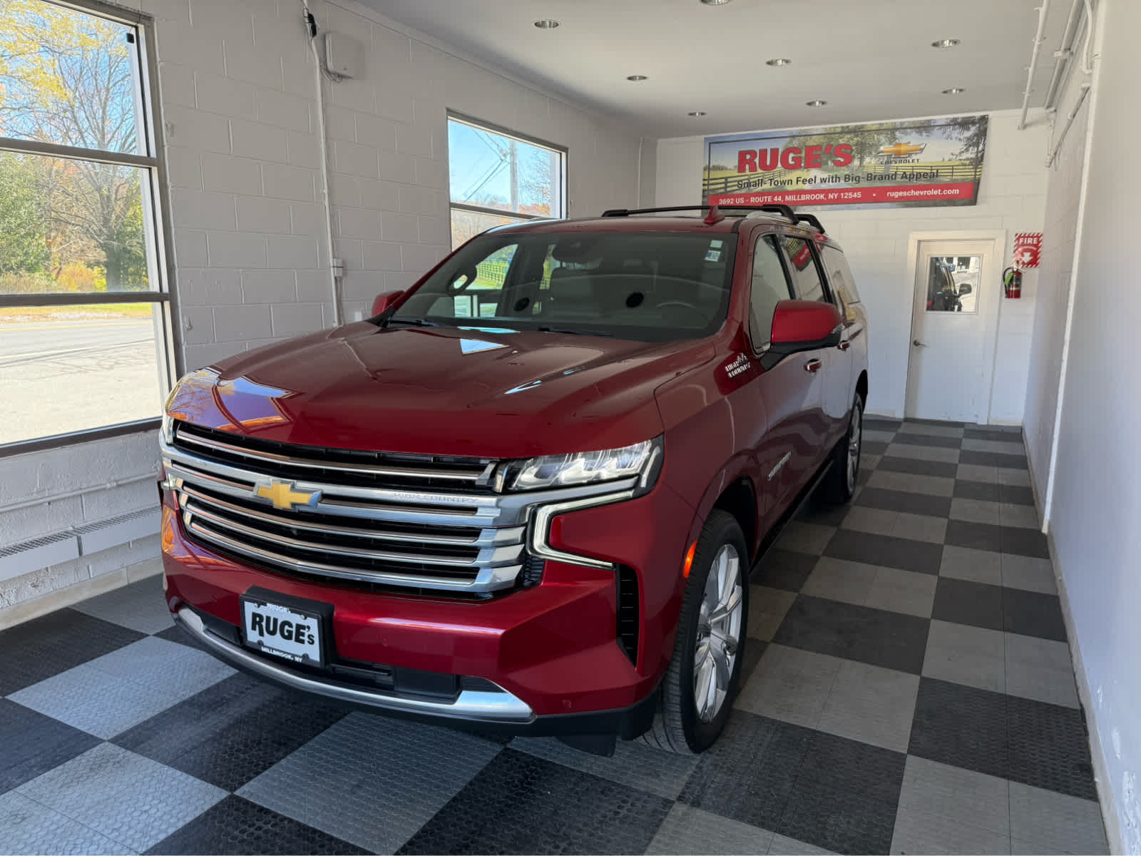 2023 Chevrolet Suburban High Country