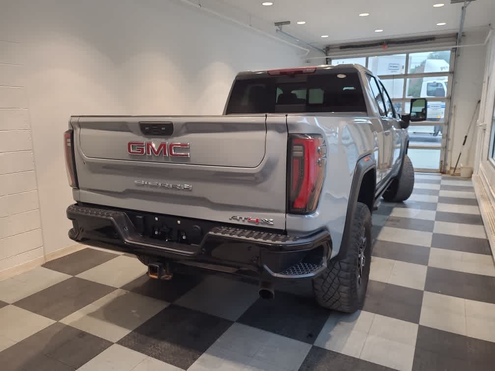 2024 GMC Sierra 2500HD AT4X