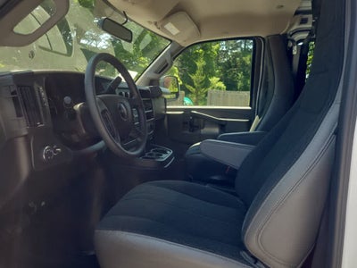2025 GMC Savana Cargo Van RWD 2500 135"