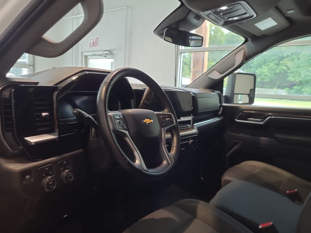 2025 Chevrolet Silverado 2500HD LT