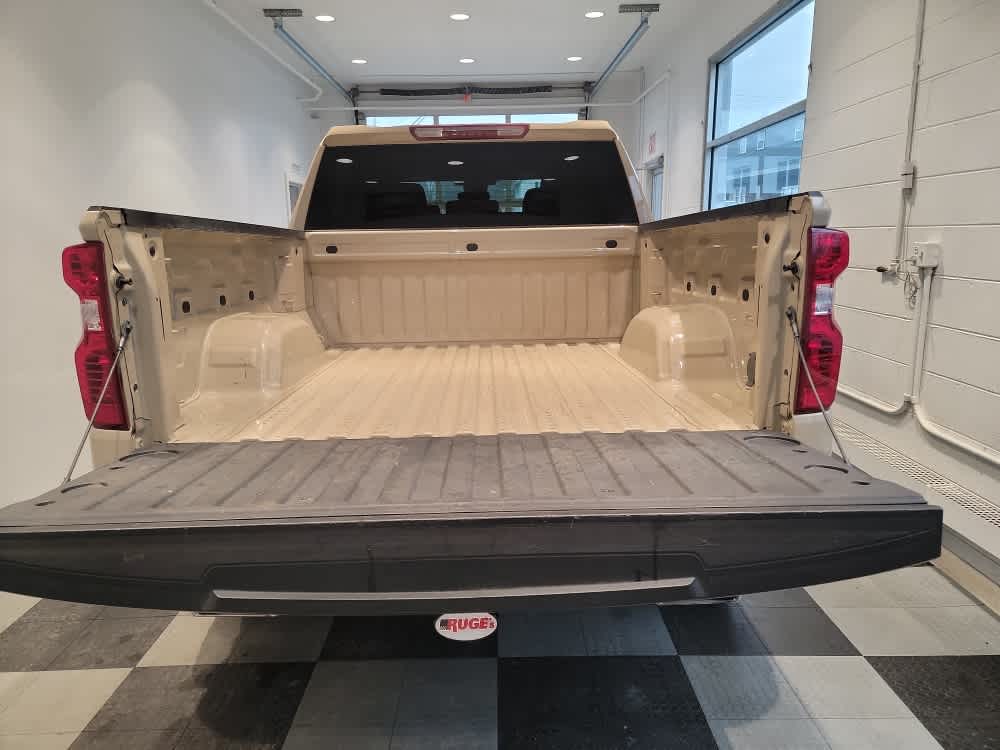 2022 Chevrolet Silverado 1500 Custom Trail Boss