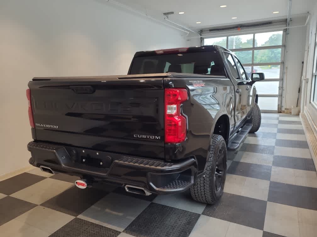 2022 Chevrolet Silverado 1500 Custom Trail Boss