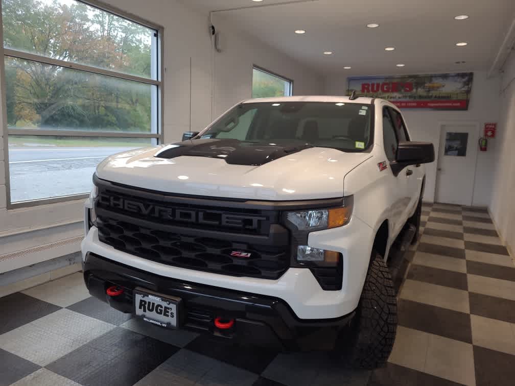 2025 Chevrolet Silverado 1500 Custom Trail Boss