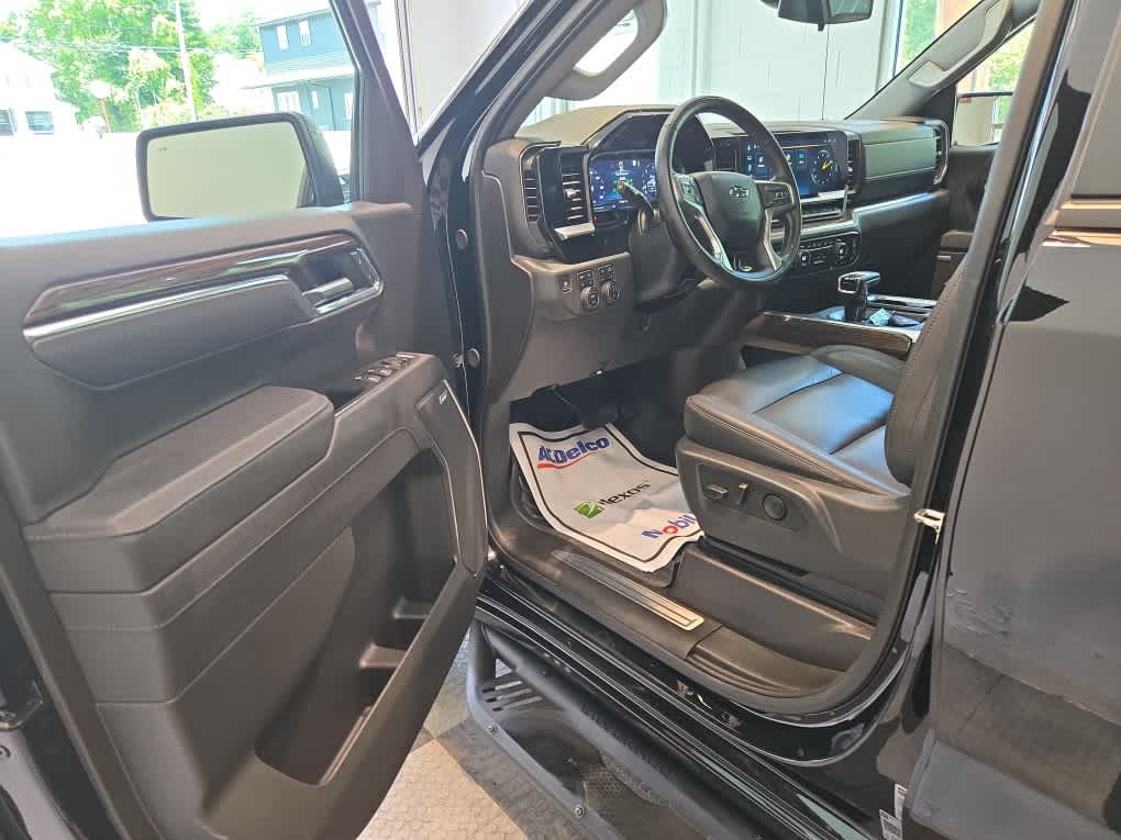 2025 Chevrolet Silverado 1500 LT Trail Boss