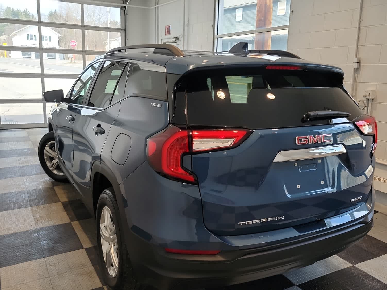 2024 GMC Terrain SLE