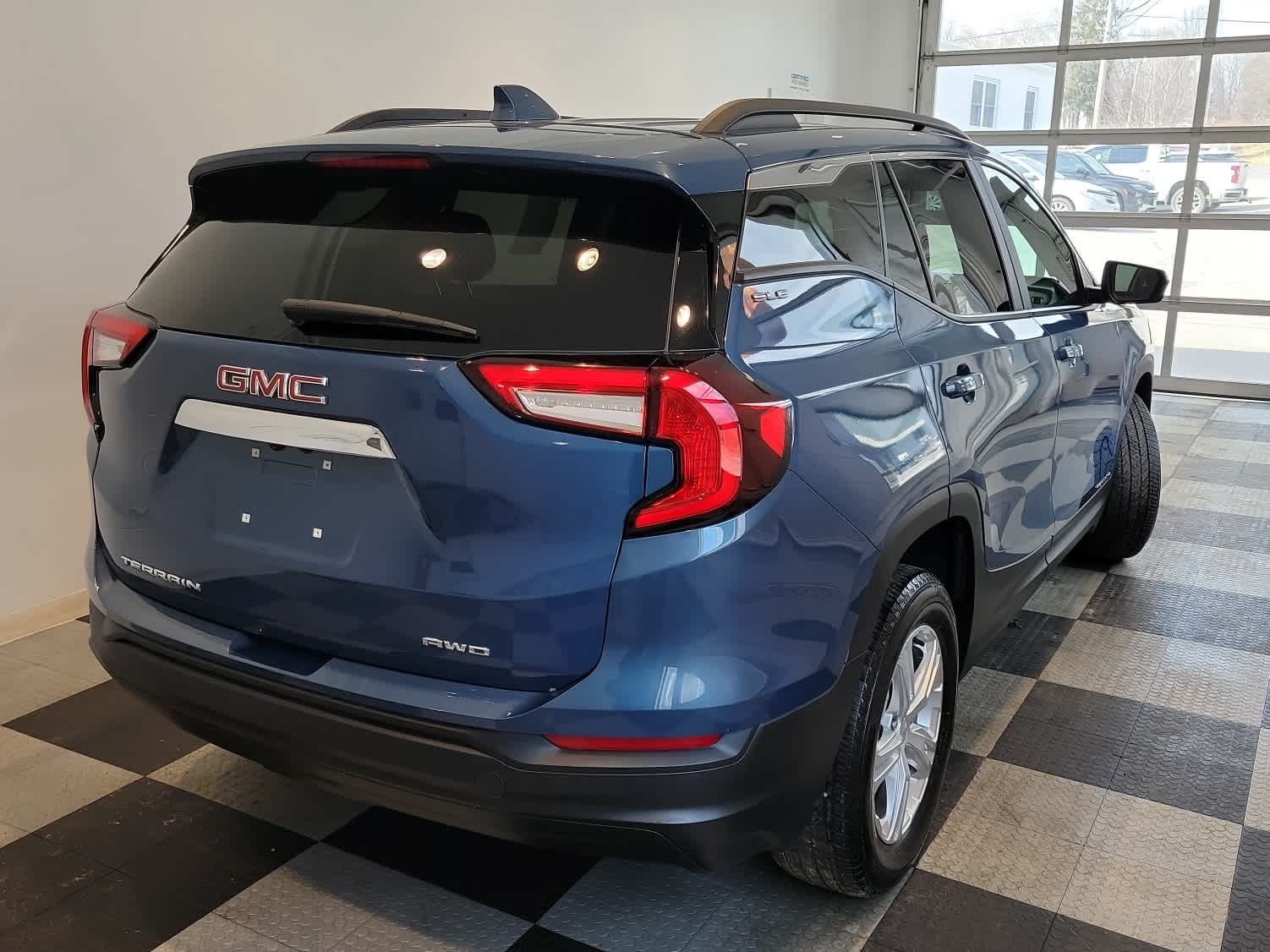 2024 GMC Terrain SLE