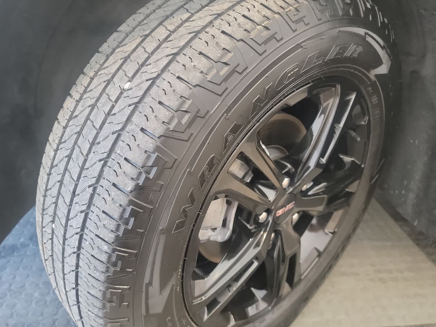 2023 GMC Terrain AT4