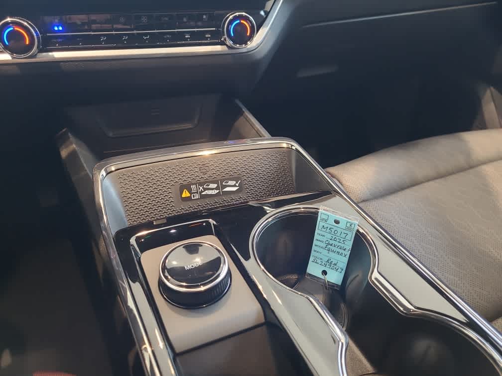 2025 Chevrolet Equinox FWD RS