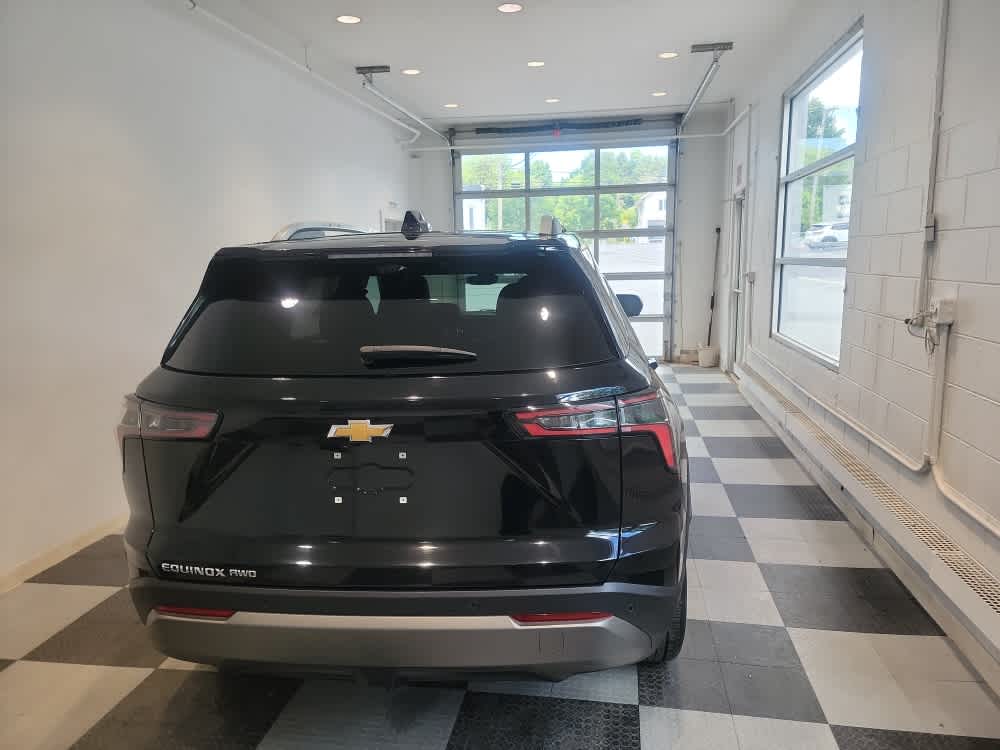 2025 Chevrolet Equinox AWD LT