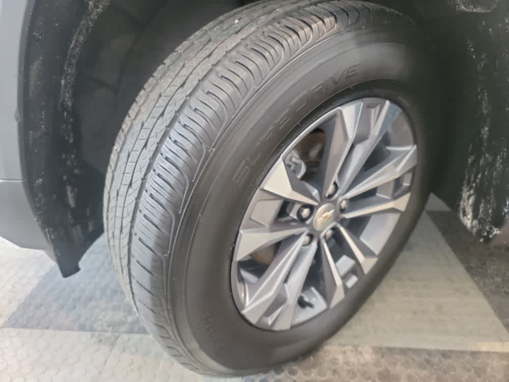 2025 Chevrolet Equinox AWD LT