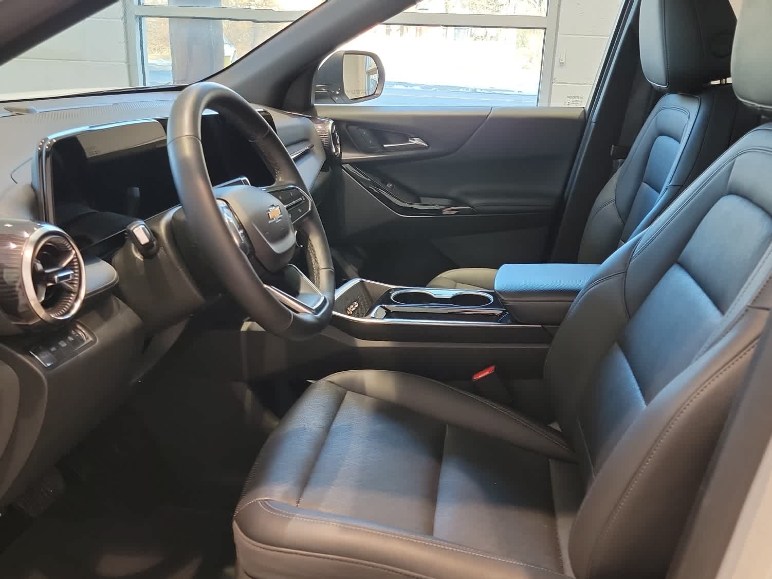 2025 Chevrolet Equinox AWD LT