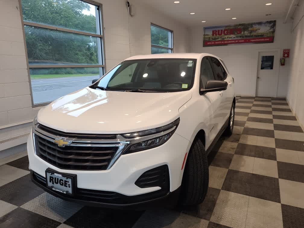 2023 Chevrolet Equinox LS