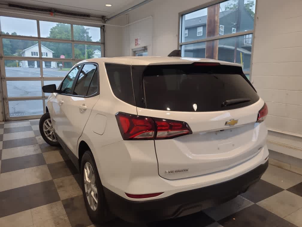 2023 Chevrolet Equinox LS