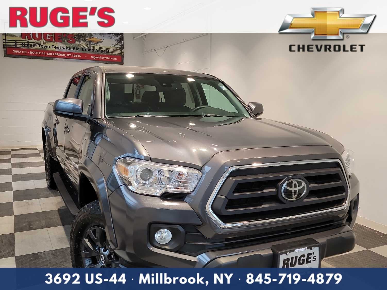 2022 Toyota Tacoma SR5